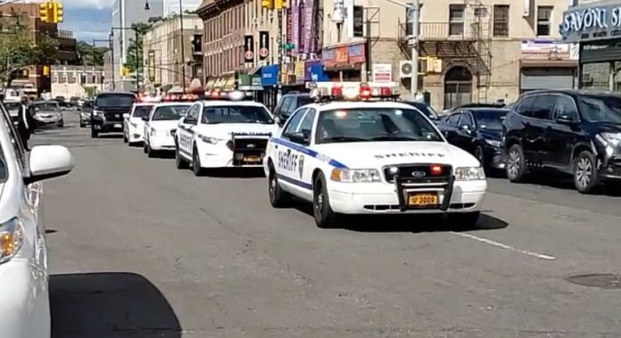 De Blasio Still Enforcing Social Distancing and Business Lockdowns on 13th Avenue as City Riots Spiral out of Control 1