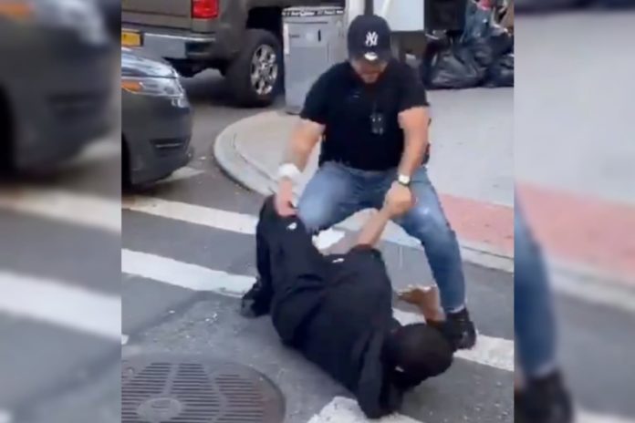 NYPD officer on desk duty after video shows violent social-distancing arrest in East Village (Source: Screenshot)