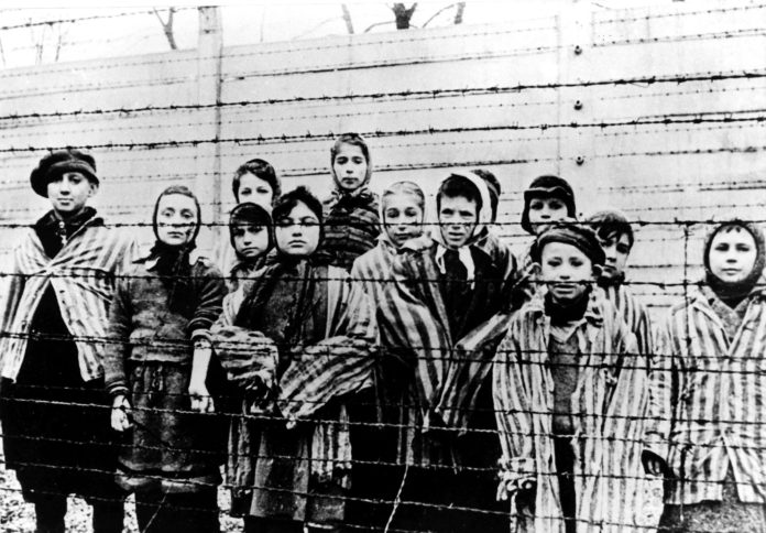 Germany Agrees $662 Million To Aid Holocaust Survivors 1