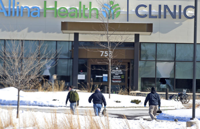 5 Shot At Minnesota Clinic; Suspect Said To Be Angry At Care