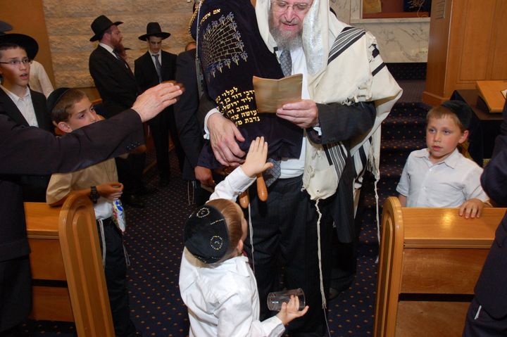 Larger Than Life – Sheloshim Of Rabbi Sheftel Neuberger 6