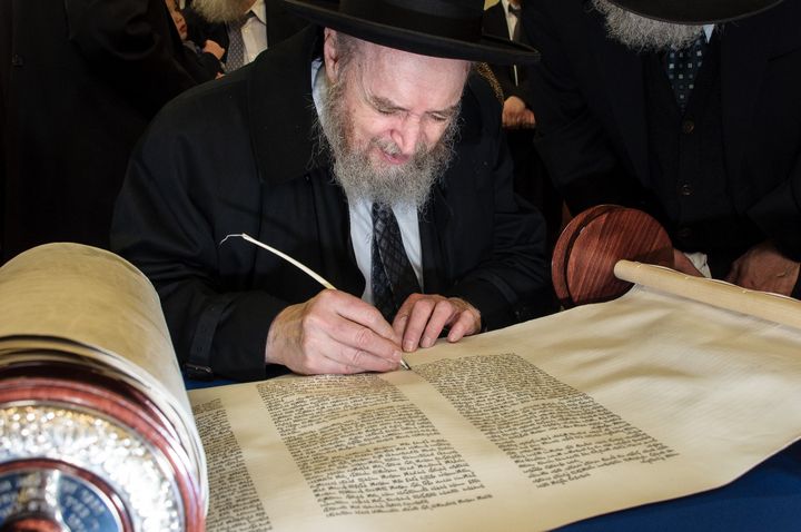 Larger Than Life – Sheloshim Of Rabbi Sheftel Neuberger 12
